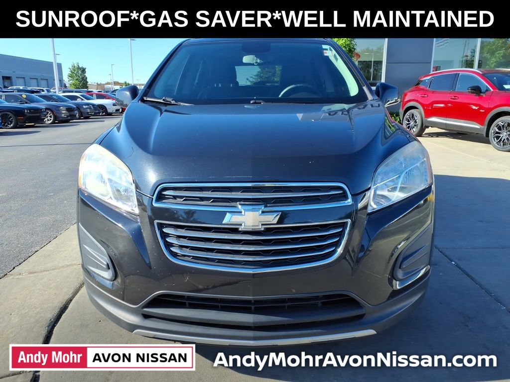 Used 2015 Chevrolet Trax LT w/ LT Sun and Sound Package FWD image 3