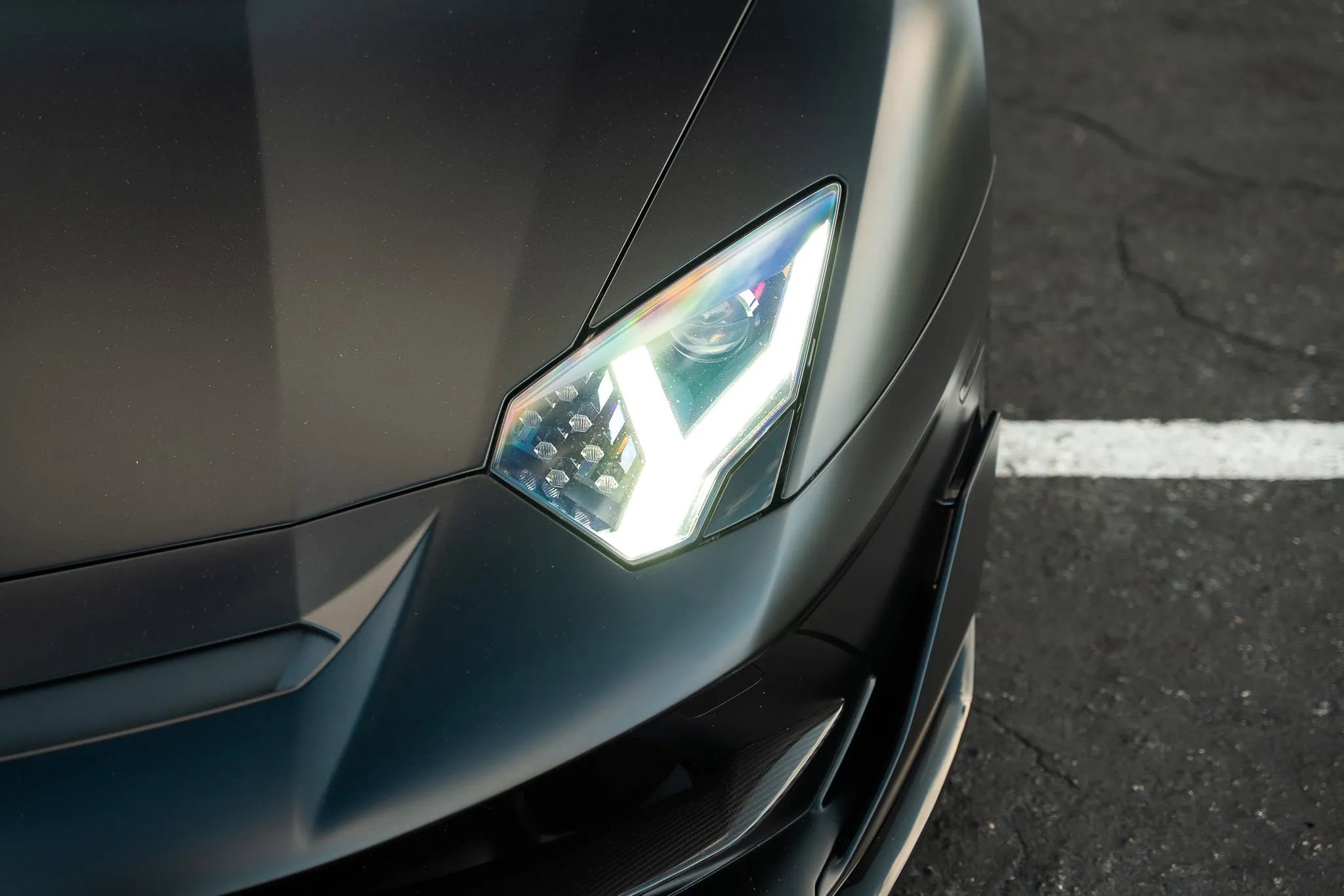Used 2019 Lamborghini Aventador SVJ AWD/4WD image 14