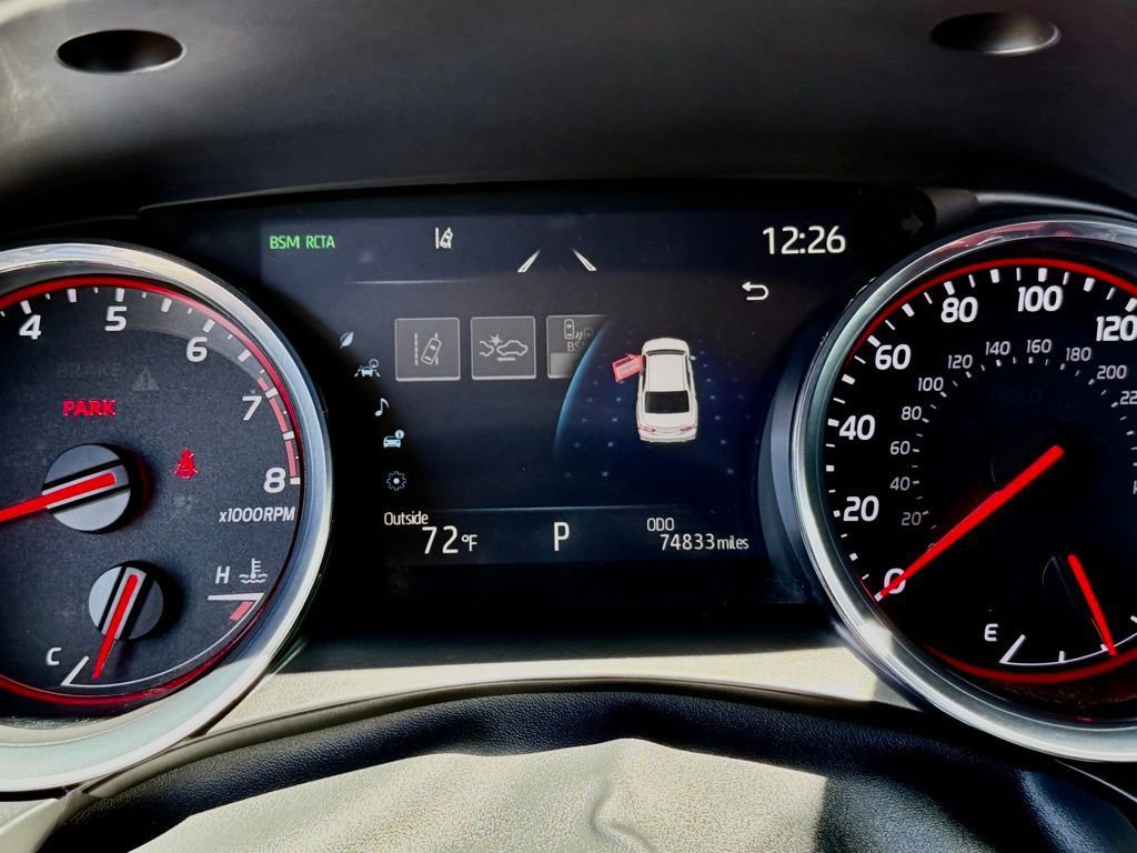 Certified 2020 Toyota Camry XSE image 25