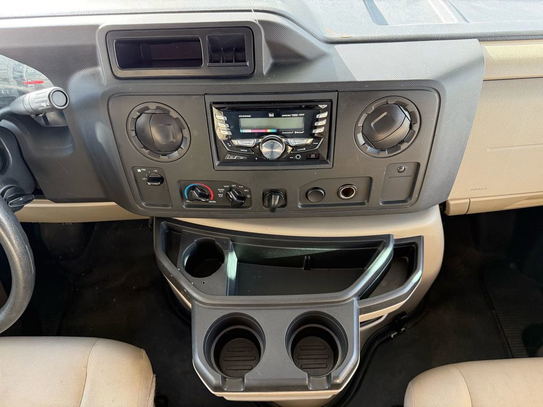 Used 2017 Ford E-450 and Econoline 450 Super Duty w/ Motorhome Prep Package RWD image 12