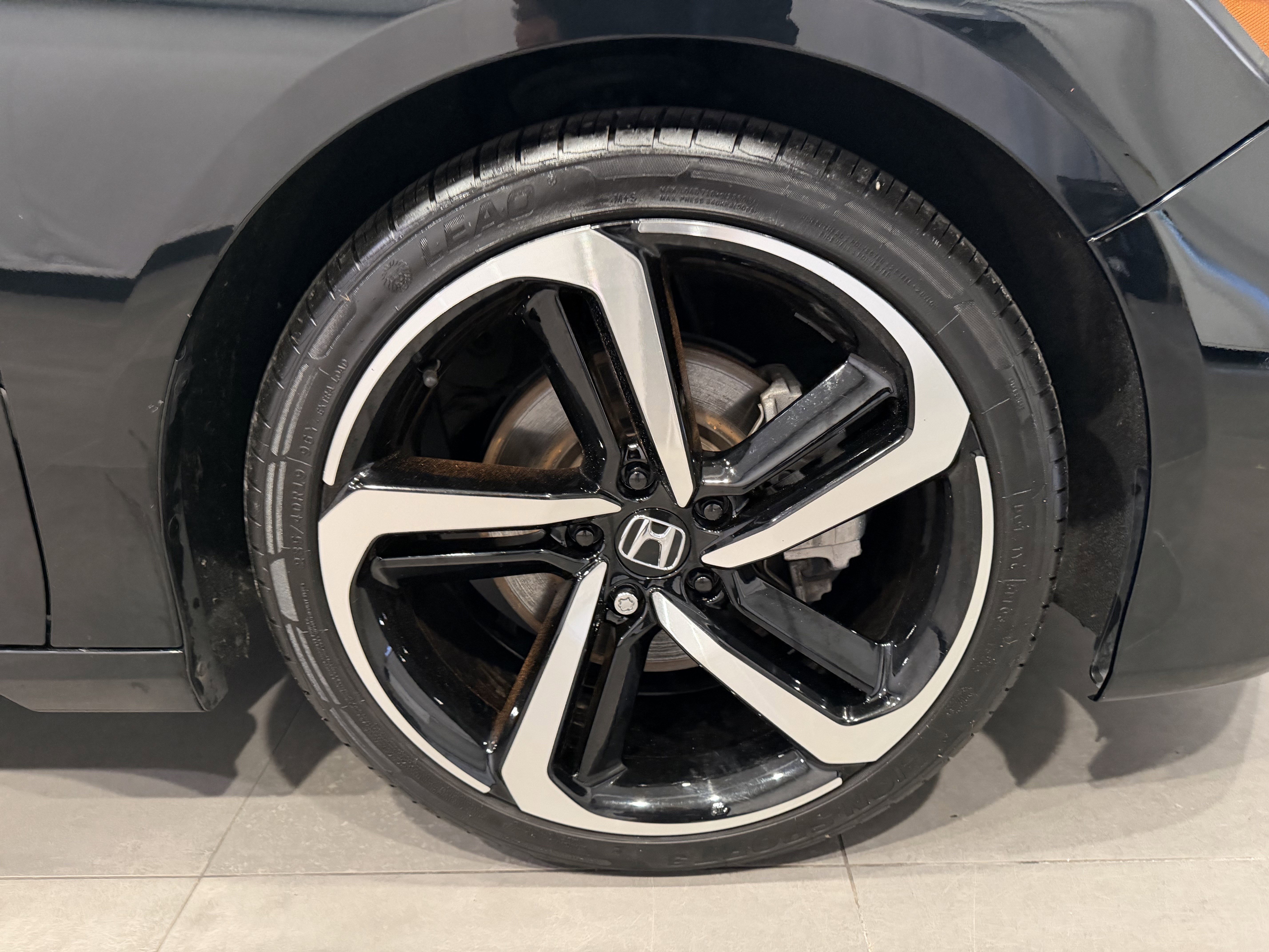 Used 2020 Honda Accord Sport image 10