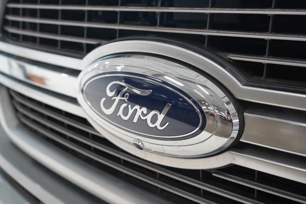 Used 2022 Ford F150 Limited AWD/4WD image 9