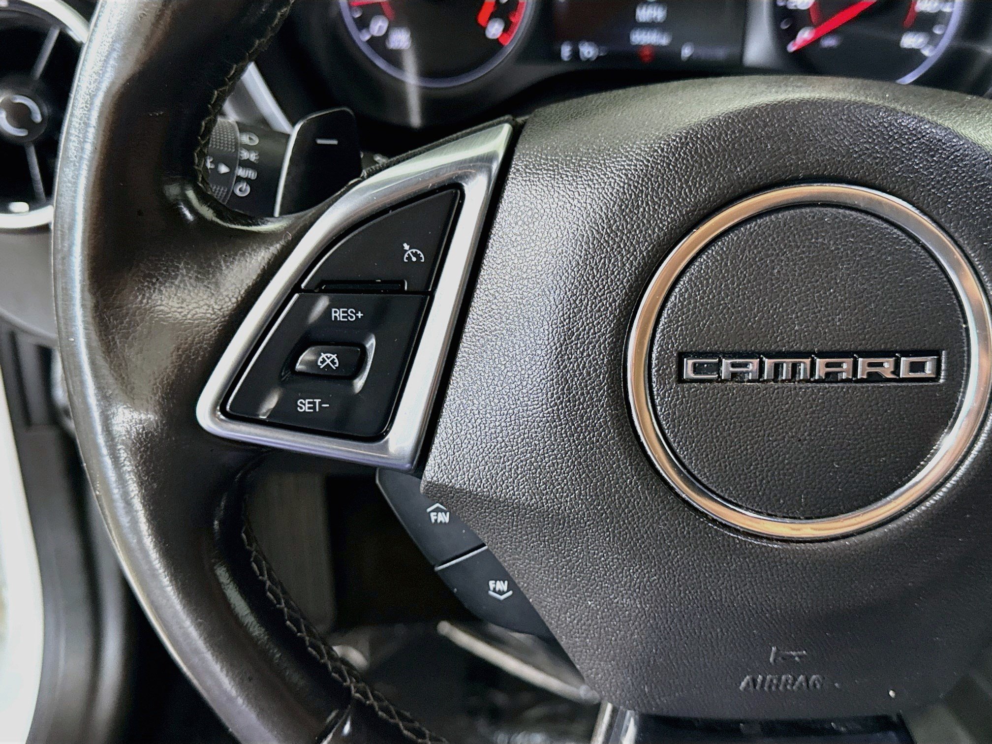 Used 2017 Chevrolet Camaro LT RWD image 14