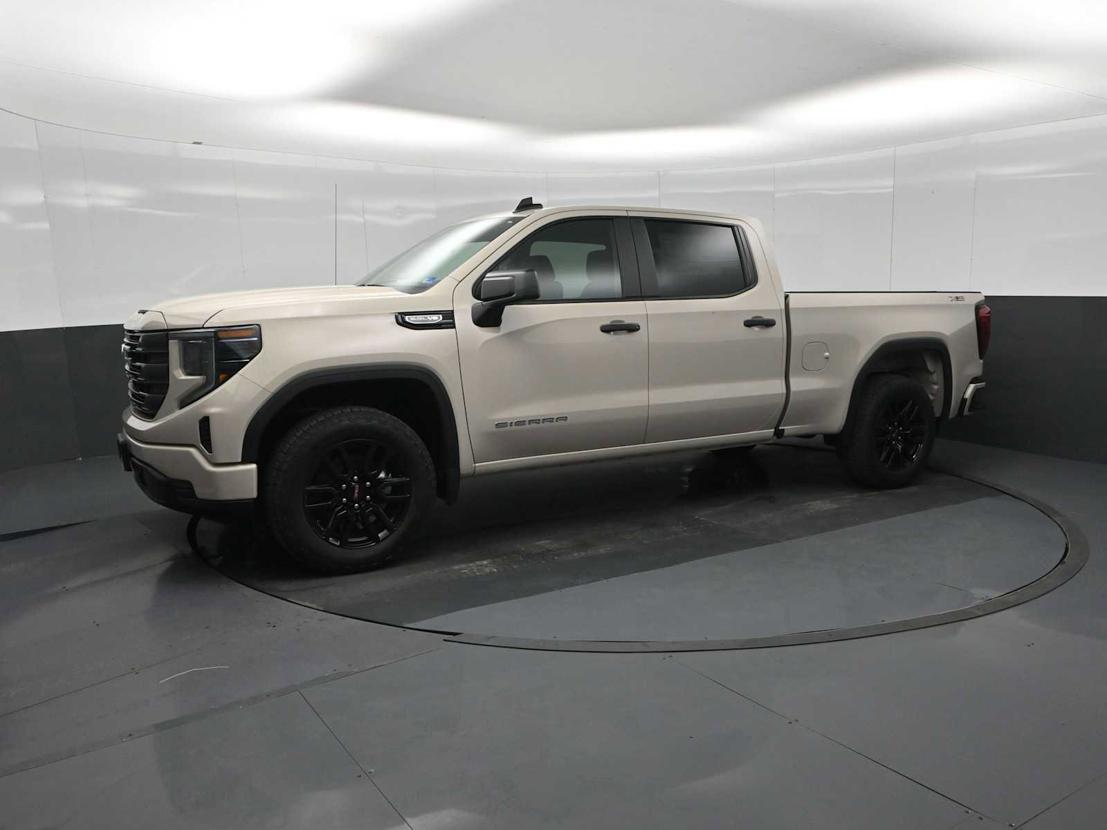 New 2026 GMC Sierra 1500 Pro image 4