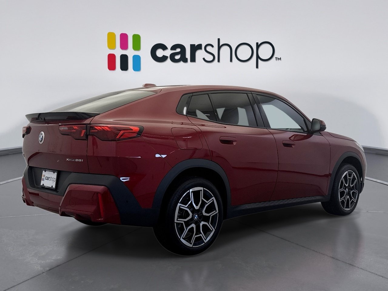 Used 2026 BMW X2 xDrive28i AWD/4WD image 5