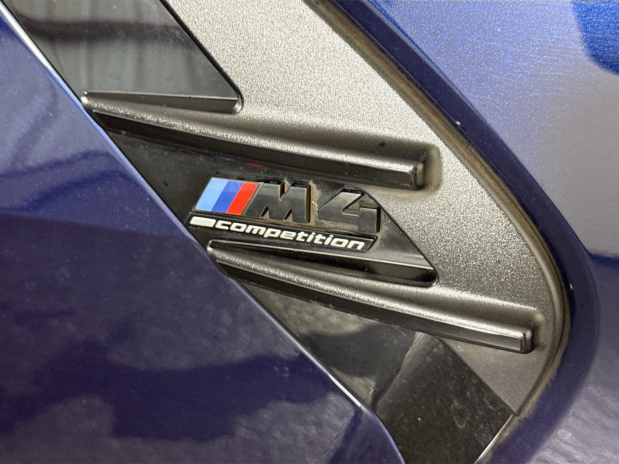 Used 2022 BMW M4 Competition w/ Executive Package RWD image 39