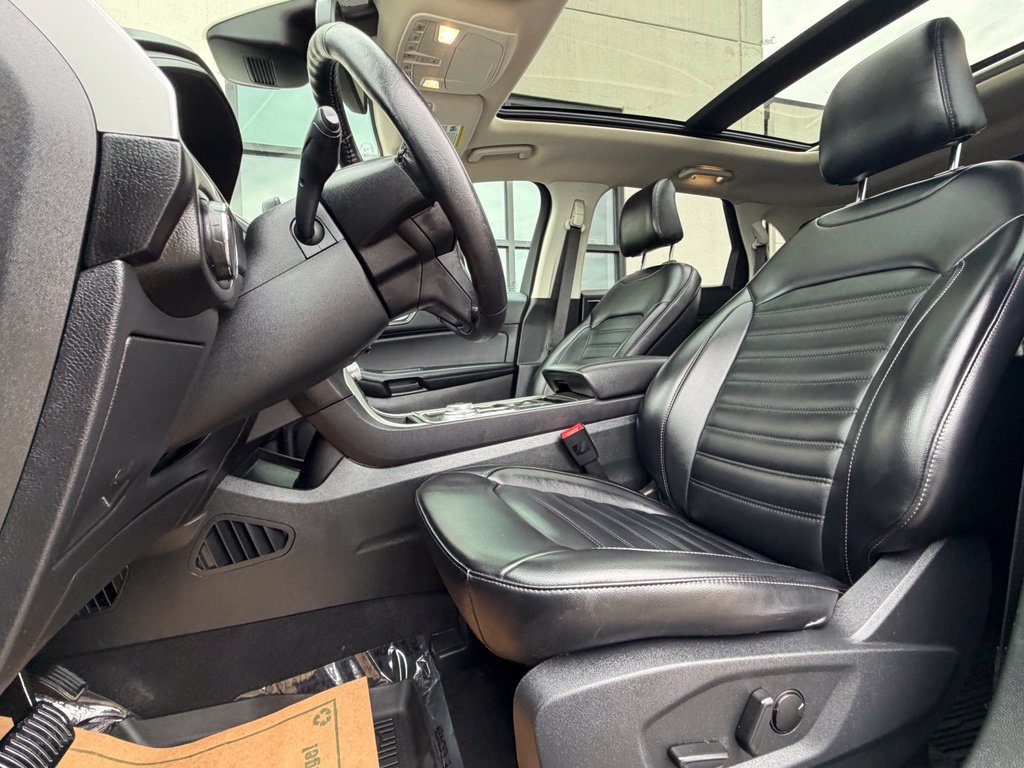 Used 2024 Ford Edge SEL w/ Convenience Package AWD/4WD image 10