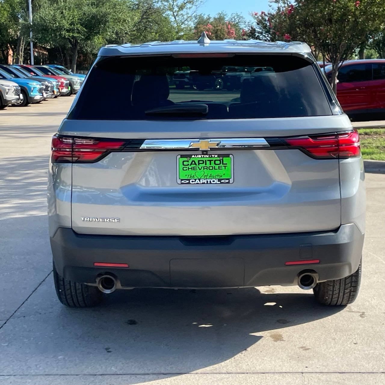 Certified 2023 Chevrolet Traverse LS w/ Safety Package FWD image 5