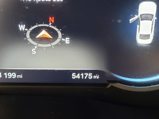 Used 2023 Genesis G70 2.0T RWD image 26
