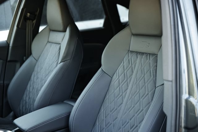 New 2026 Audi SQ5 Prestige AWD/4WD image 19