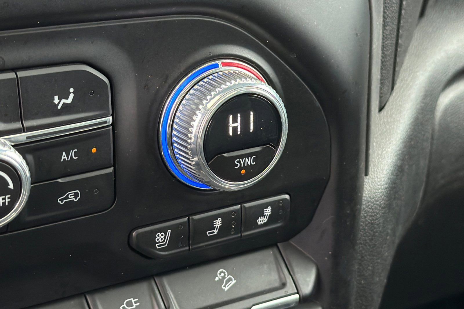 Used 2023 GMC Sierra 2500 Denali image 29