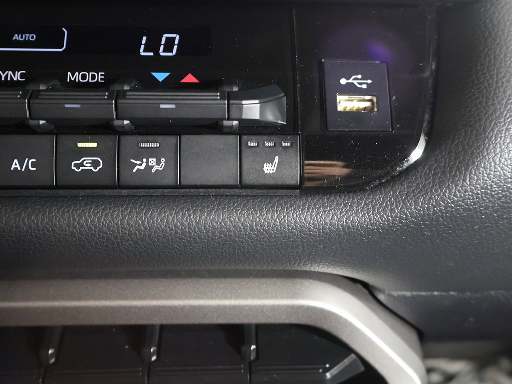 Used 2025 Toyota Sequoia SR5 AWD/4WD image 53