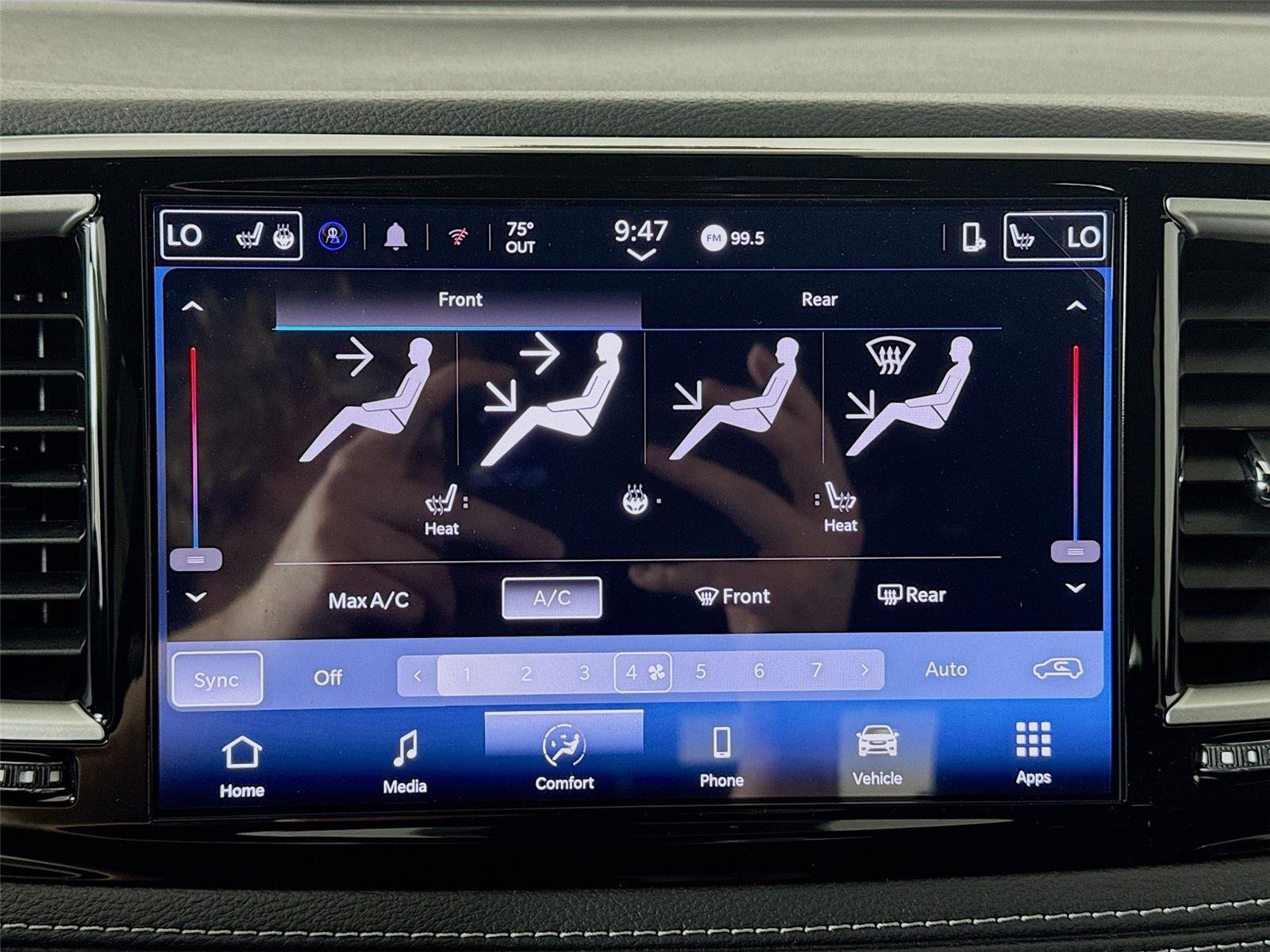 New 2026 Chrysler Pacifica Select image 17