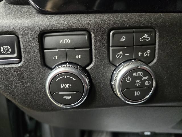 New 2026 GMC Sierra 1500 Elevation w/ Elevation Premium Package AWD/4WD image 19