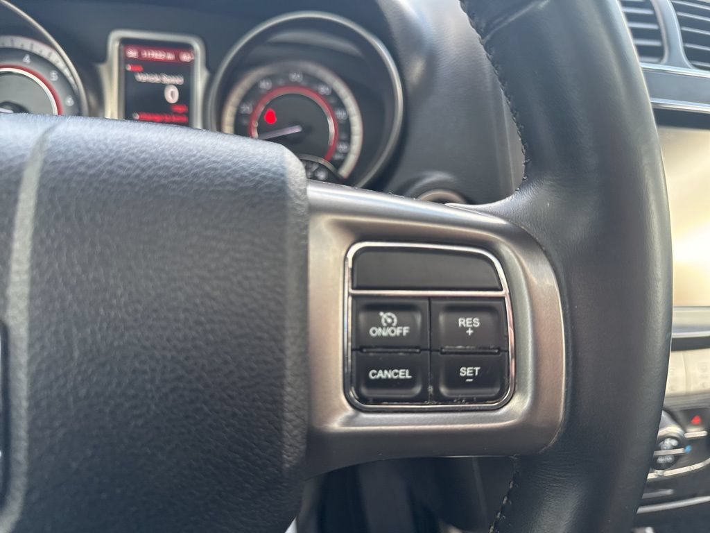 Used 2018 Dodge Journey Crossroad w/ Nav & Sun Group FWD image 22