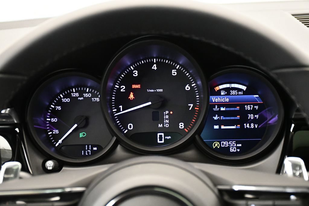 Certified 2026 Porsche Macan AWD/4WD image 30
