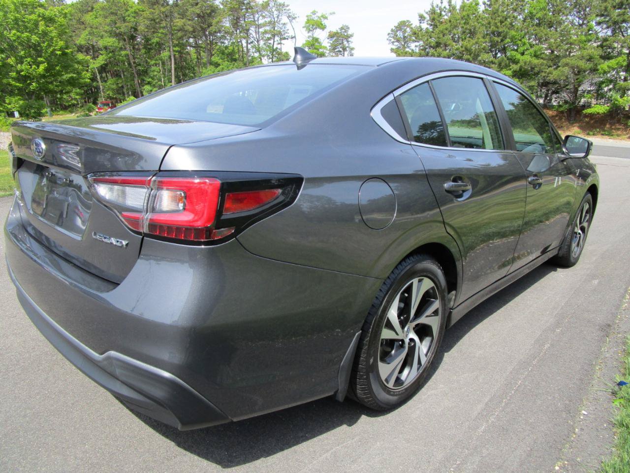 Used 2020 Subaru Legacy Premium AWD/4WD image 8