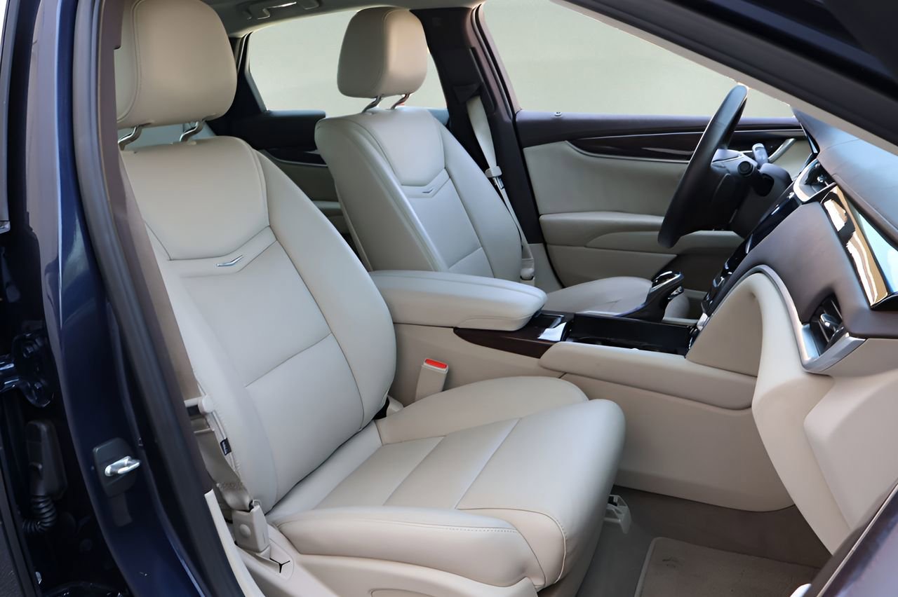 Used 2016 Cadillac XTS Luxury w/ Driver Awareness Package image 17