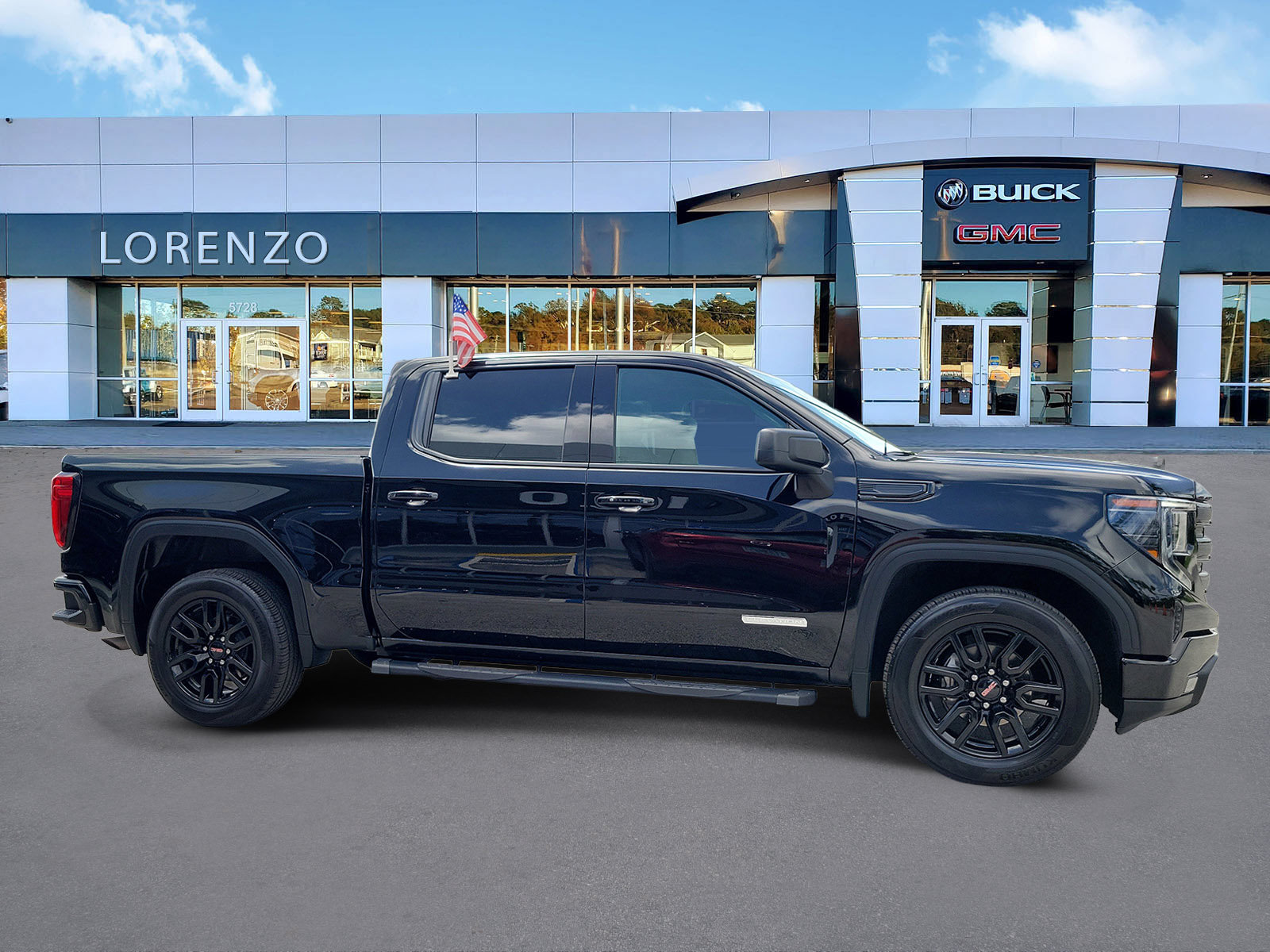 Used 2023 GMC Sierra 1500 Elevation RWD image 4