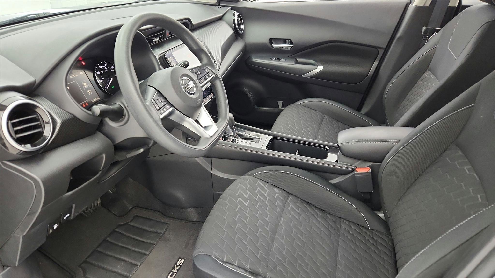 Used 2021 Nissan Kicks SV FWD image 25