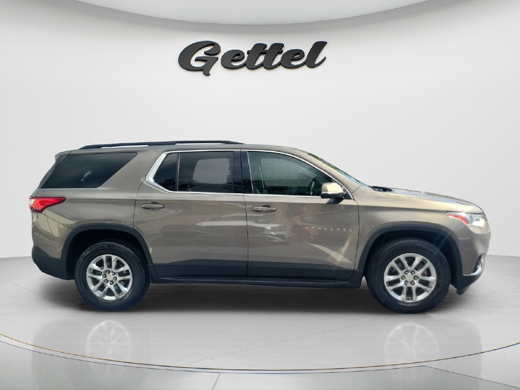 Used 2019 Chevrolet Traverse LT FWD image 4