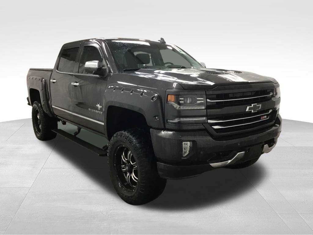 Used 2016 Chevrolet Silverado 1500 LTZ Z71 w/ LTZ Plus Package AWD/4WD image 3