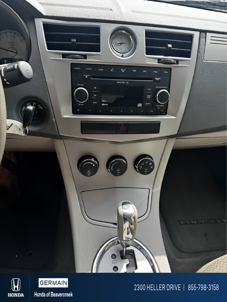 Used 2007 Chrysler Sebring Sedan FWD image 6