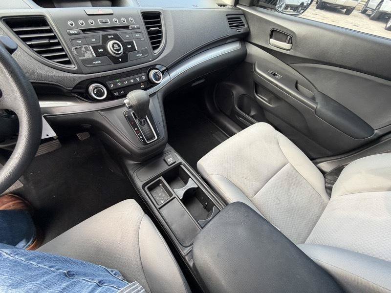 Used 2015 Honda CR-V LX image 18