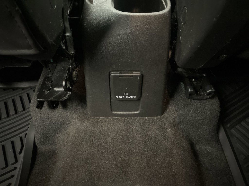 Used 2019 Chevrolet Trax LT w/ LT Convenience Package FWD image 14