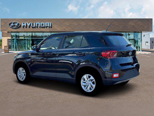 New 2026 Hyundai Venue SE FWD image 4