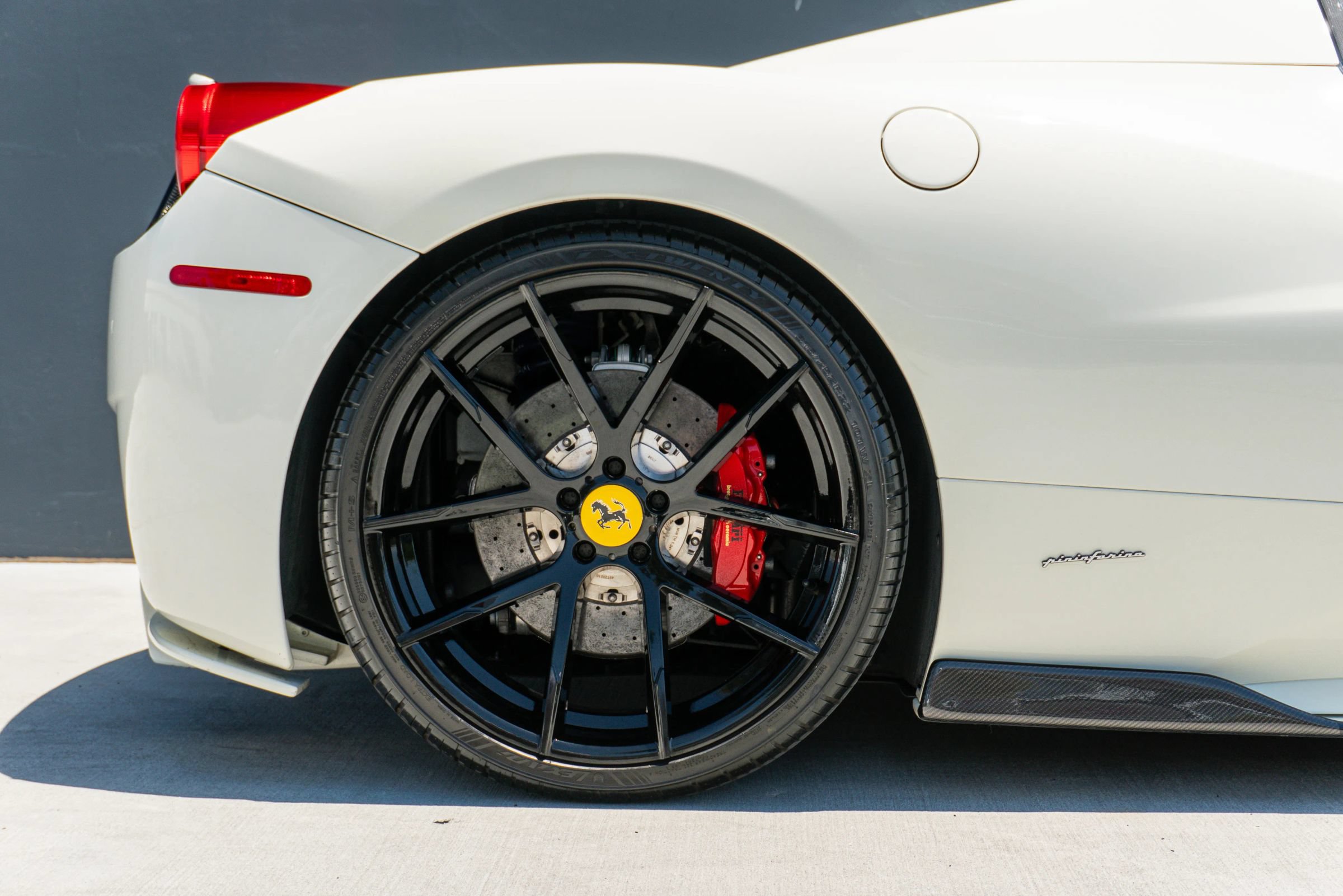 Used 2014 Ferrari 458 Spider RWD image 36