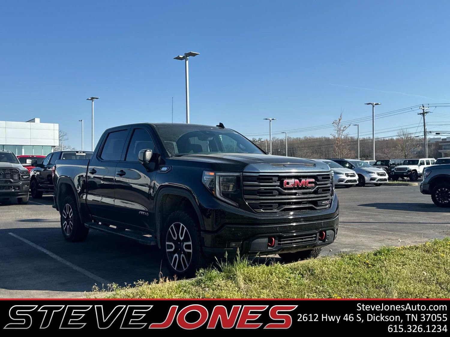 Used 2024 GMC Sierra 1500 AT4 w/ Technology Package