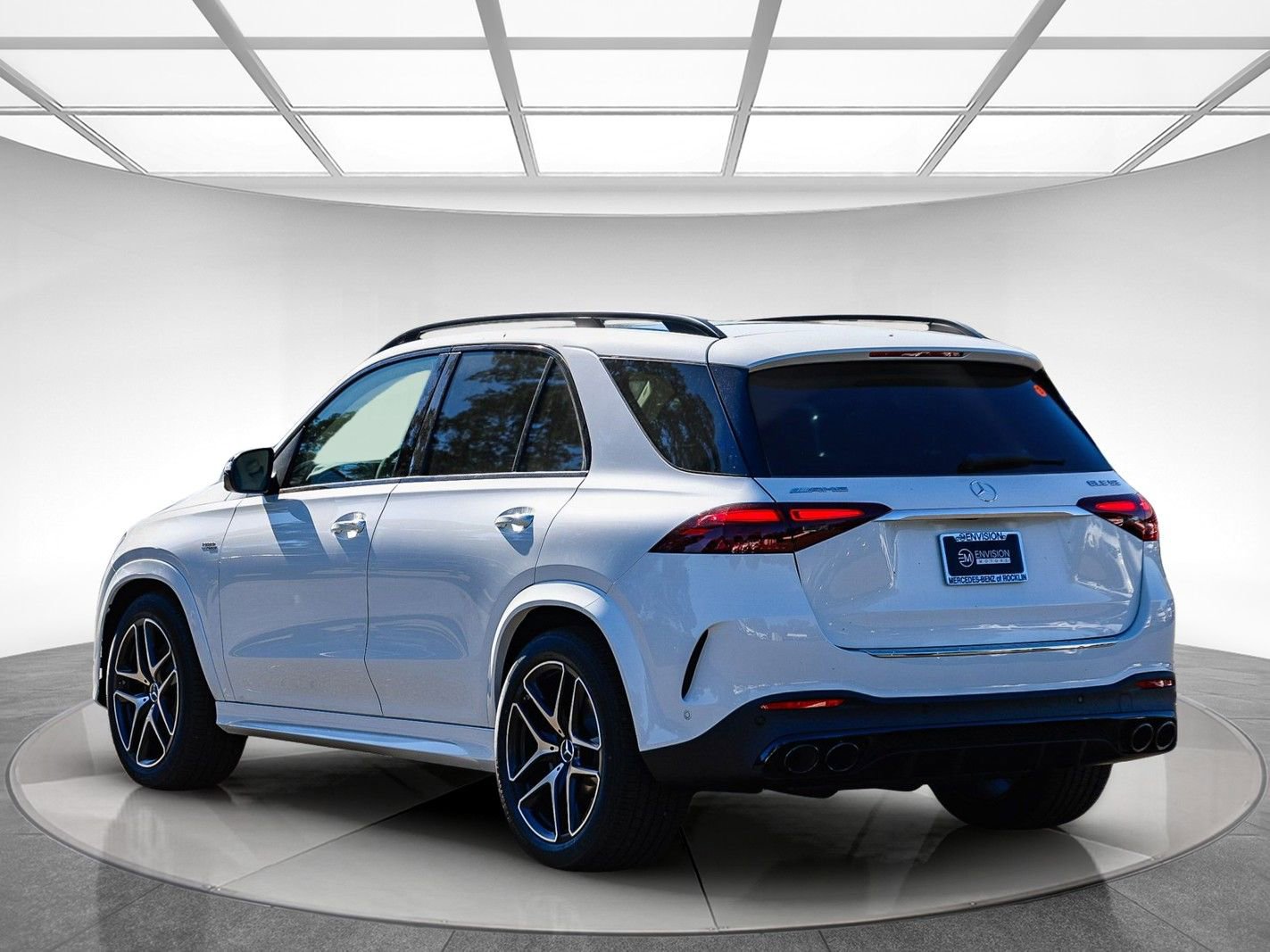 New 2026 Mercedes-Benz GLE 53 AMG 4MATIC image 2