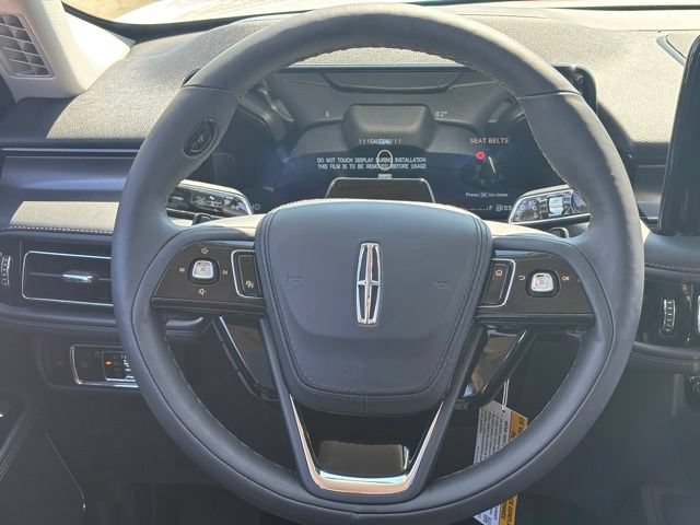 New 2026 Lincoln Aviator AWD image 12