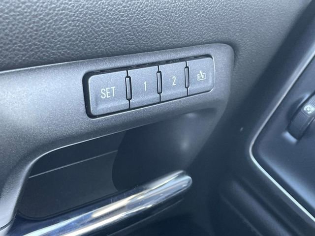 Used 2017 Chevrolet Silverado 1500 LTZ w/ High Desert Package RWD image 26