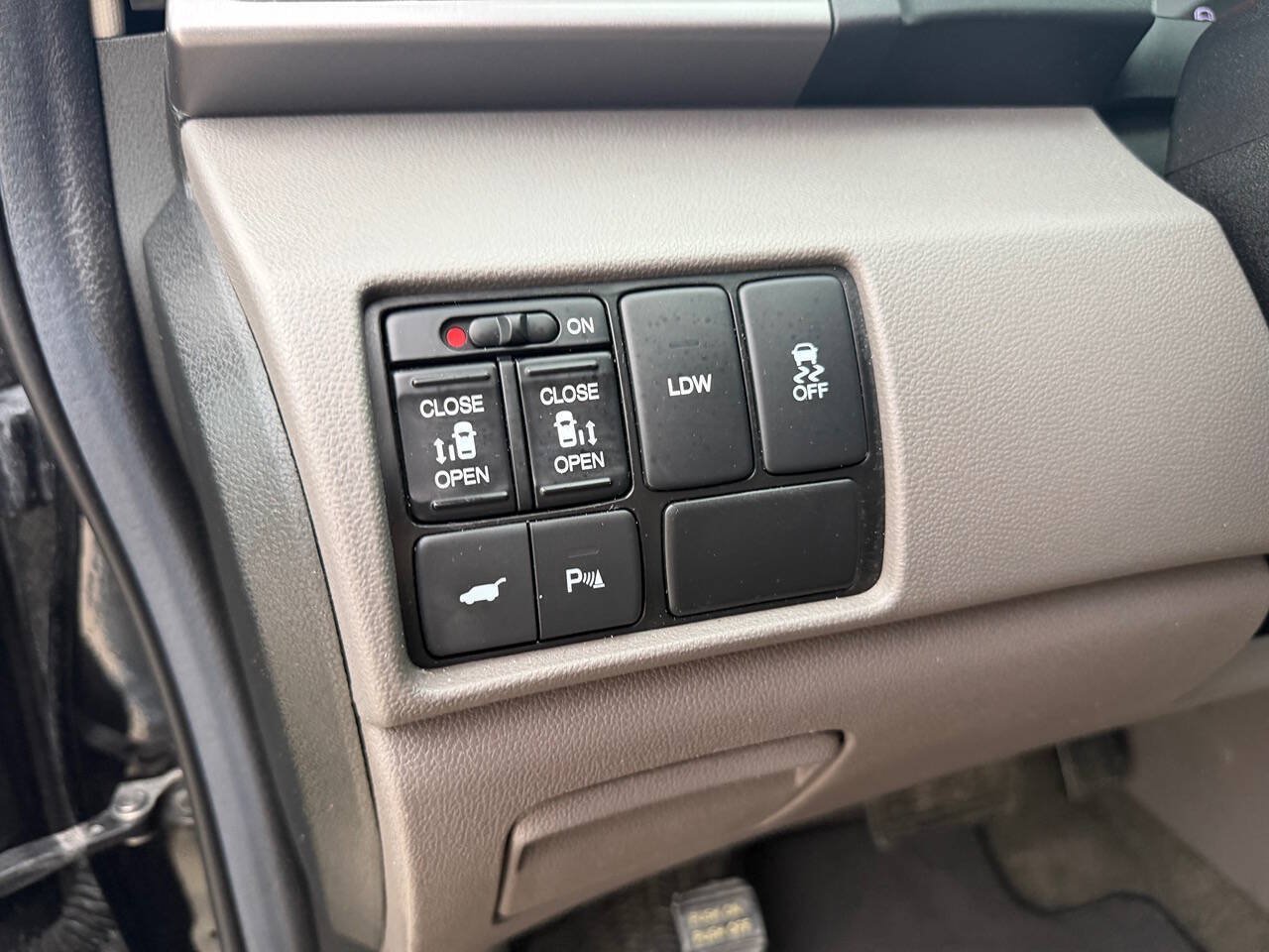 Used 2014 Honda Odyssey Touring image 13