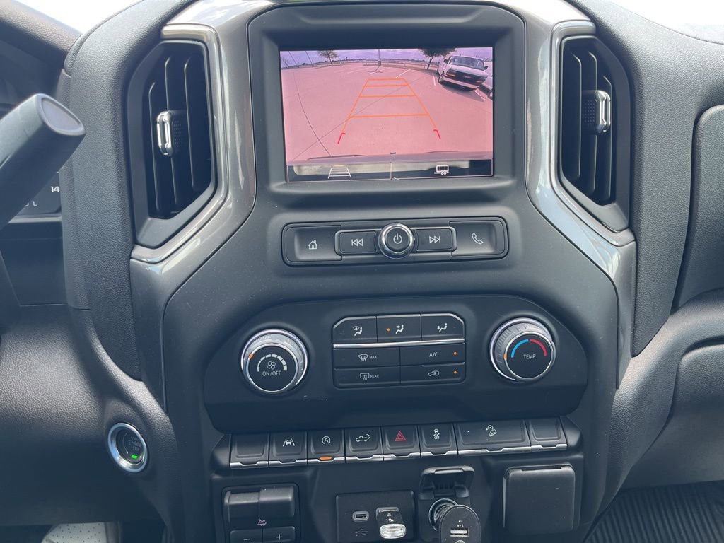 Used 2025 Chevrolet Silverado 1500 Custom Trail Boss w/ Dark Appearance Package image 16