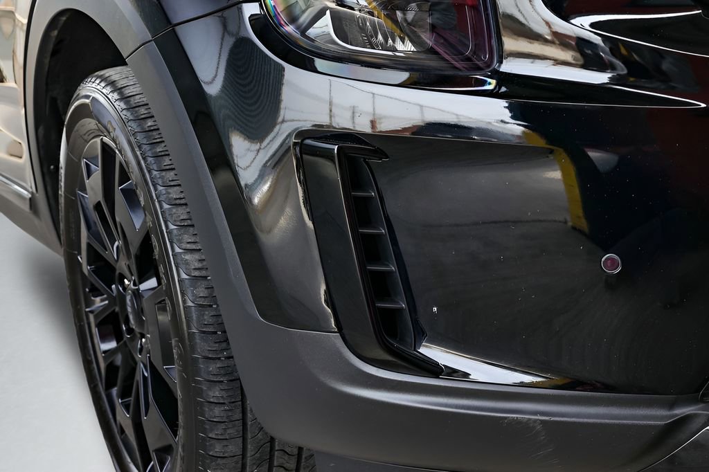 Used 2021 Kia Telluride SX w/ Nightfall Edition Package image 12