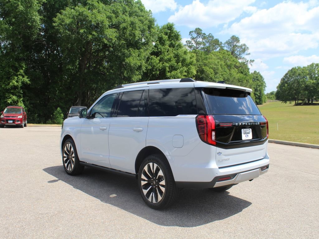 New 2026 Ford Expedition Platinum image 12
