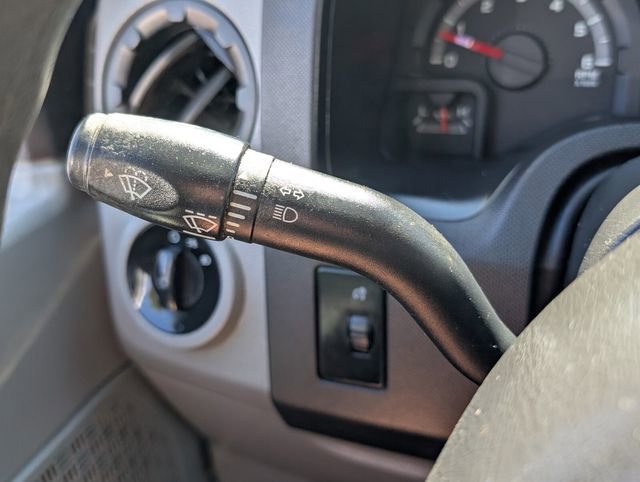 Used 2013 Ford E-350 and Econoline 350 Super Duty w/ PWR Locks & Windows Group image 31