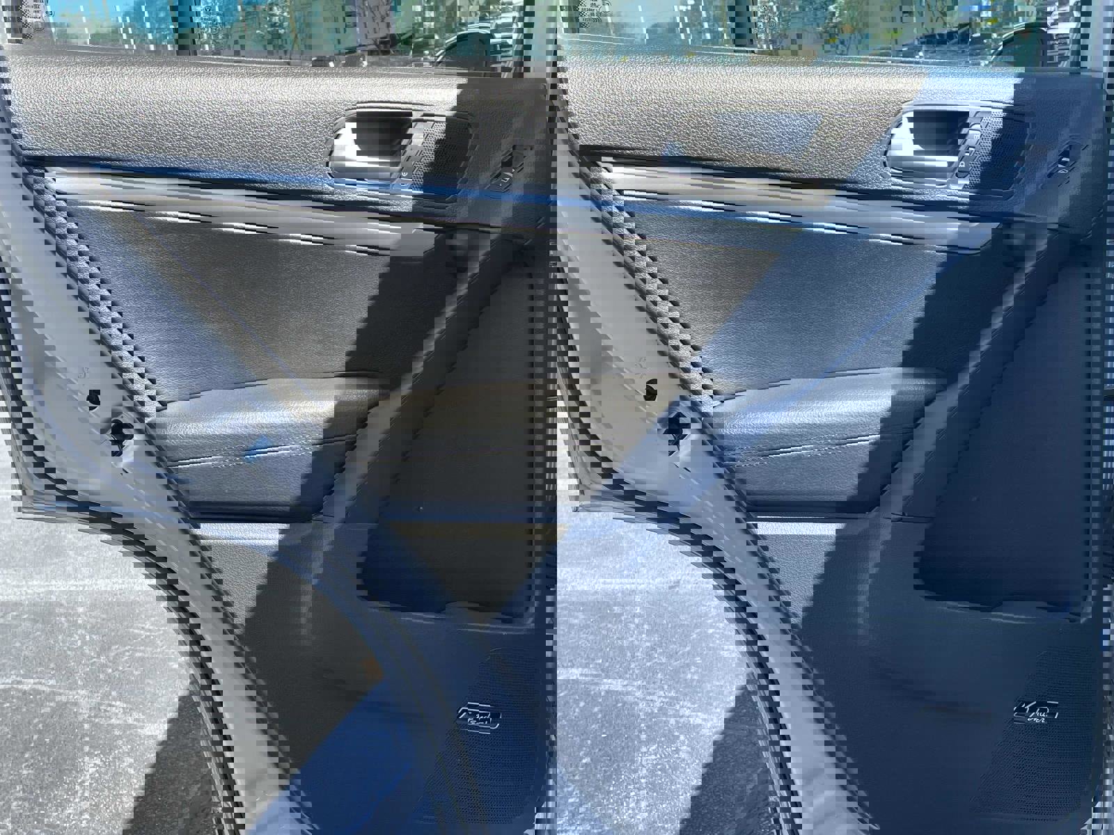 Used 2014 Volkswagen Tiguan R-Line image 11