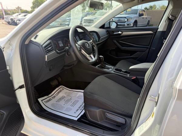 Used 2019 Volkswagen Jetta S w/ Driver Assistance Package FWD image 13