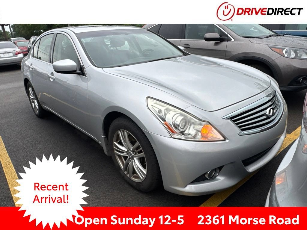 Used 2013 INFINITI G37 x Sedan w/ Premium Pkg