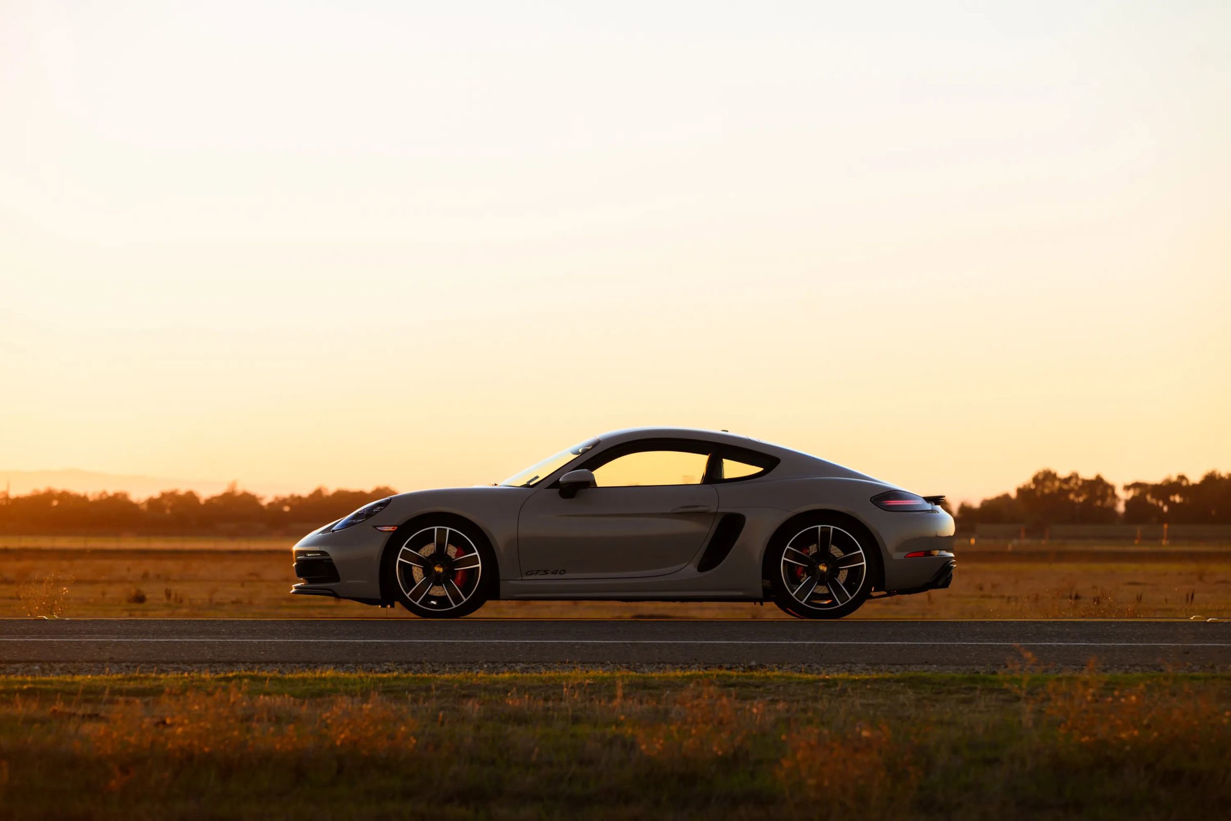 Used 2024 Porsche 718 Cayman GT4 image 17