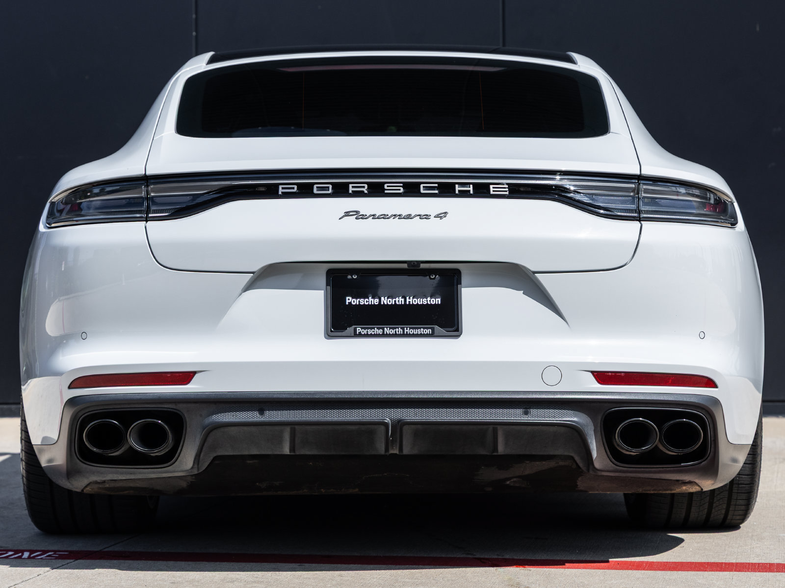 Certified 2023 Porsche Panamera 4 Platinum Edition AWD/4WD image 10