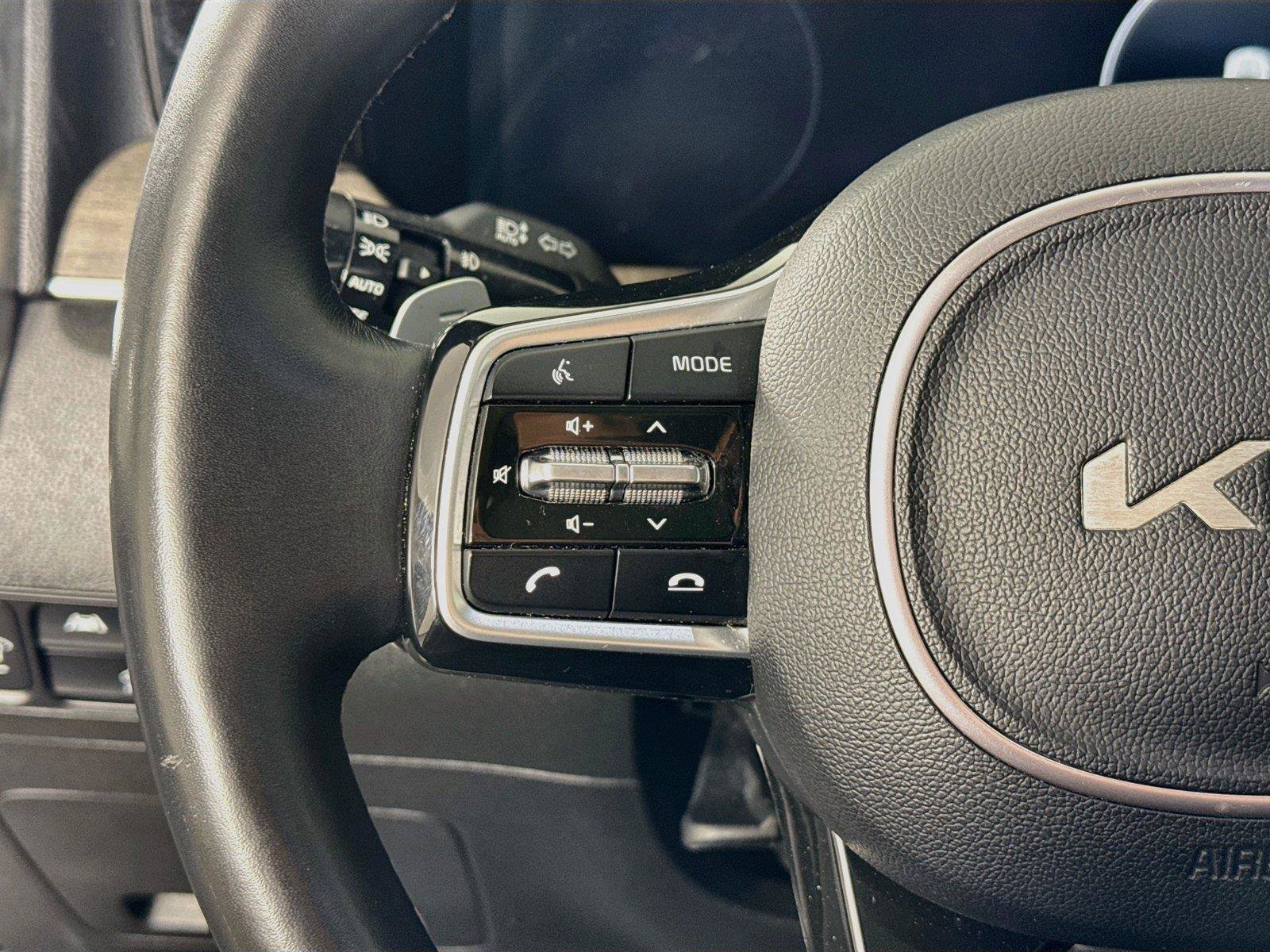 Used 2023 Kia Sorento SX Prestige AWD/4WD image 17