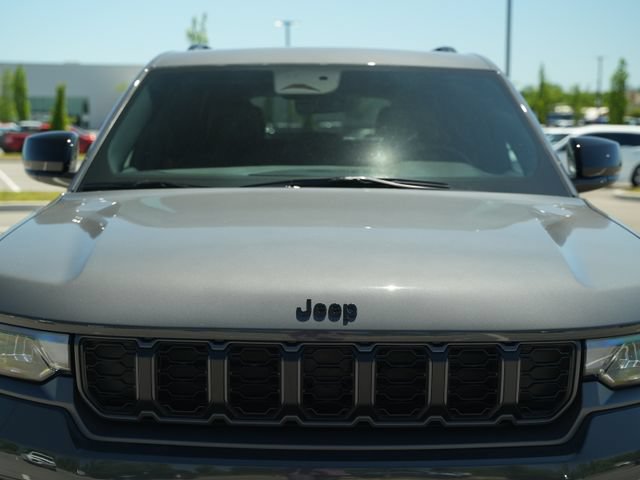 New 2026 Jeep Grand Cherokee Altitude AWD/4WD image 42