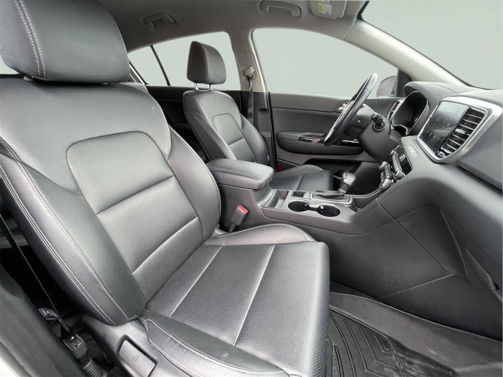 Used 2021 Kia Sportage EX image 22