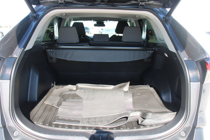 Certified 2022 Toyota RAV4 XLE w/ Convenience Package FWD image 15