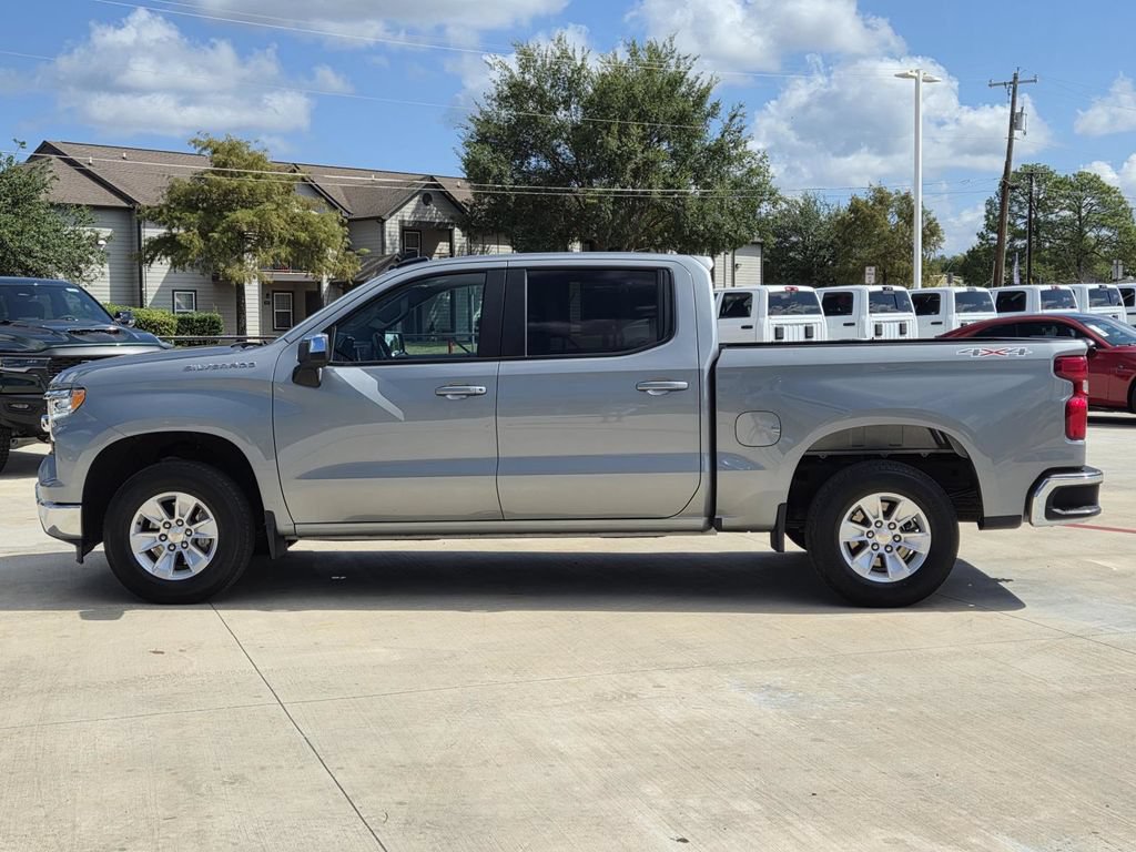 Used 2026 Chevrolet Silverado 1500 LT AWD/4WD image 4